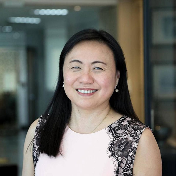 Sandy Hòa Đặng: Một người lãnh đạo lỗi lạc đưa ra những câu chuyện gợi lên giá trị chung và dấy lên hy vọng vào tương lai
