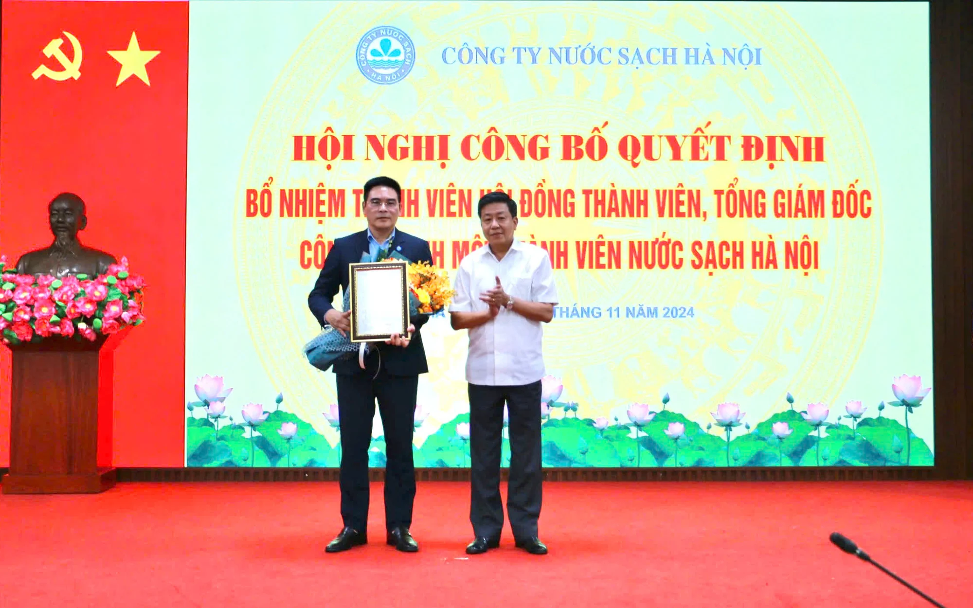 Chủ tịch Trần Sỹ Thanh bổ nhiệm Tổng Giám đốc Công ty Nước sạch Hà Nội