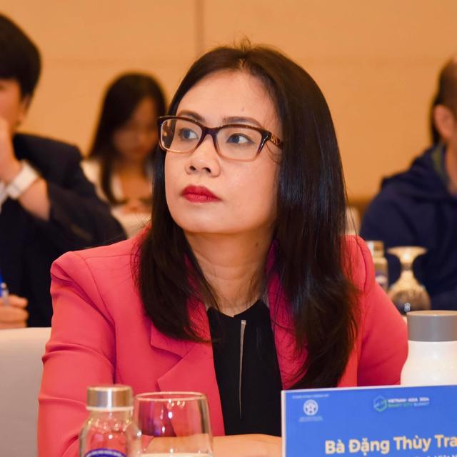 Đặng Thùy Trang – Giám đốc Đối ngoại Grab Việt Nam: Thành công bắt đầu từ khả năng tự học và lòng bao dung với chính mình