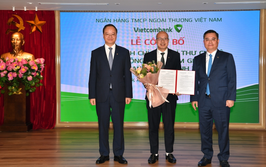 Vietcombank công bố quyết định chỉ định Bí thư và điều động, bổ nhiệm Ban giám đốc một số Chi nhánh